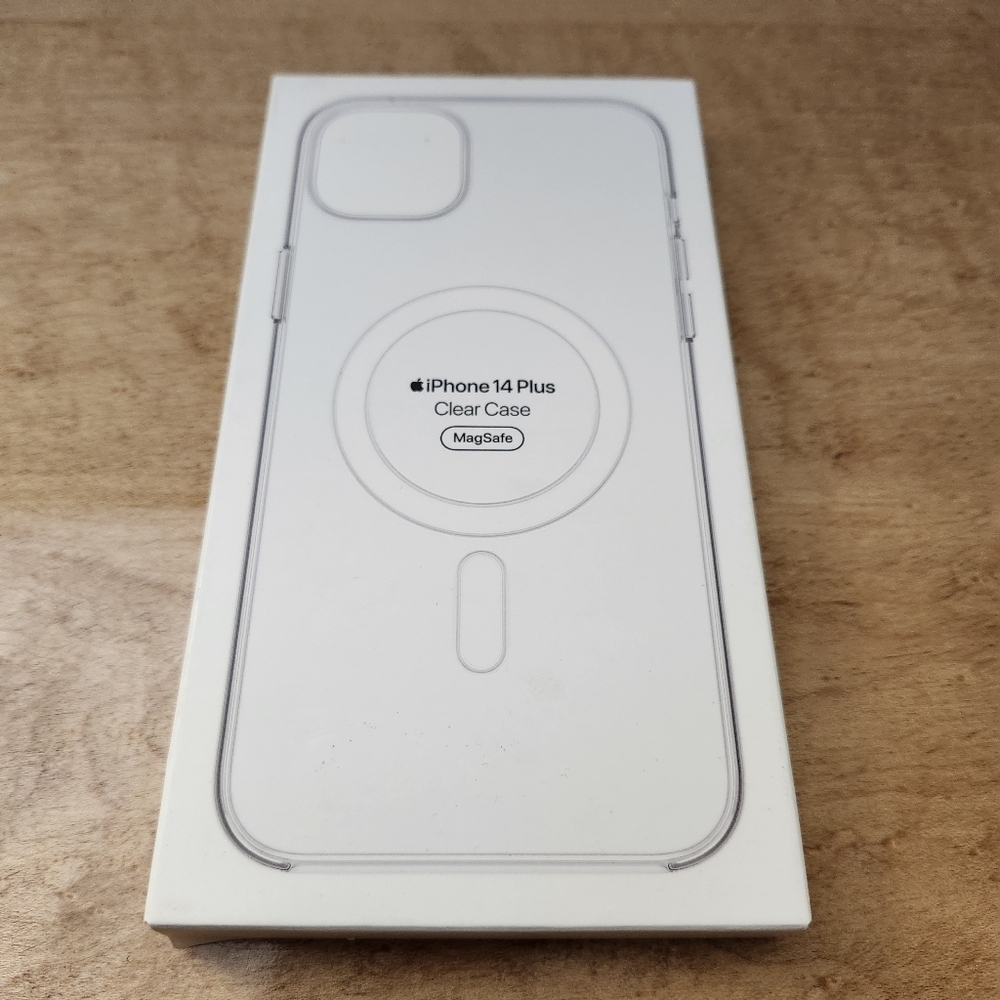 Apple iPhone 14 Plus Clear Case MPU43ZM/A with MagSafe - Clear